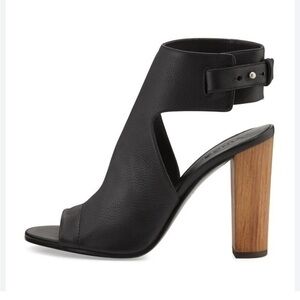 Vince Addie wood block black leather ankle wrapped heeled bootie sandals 10